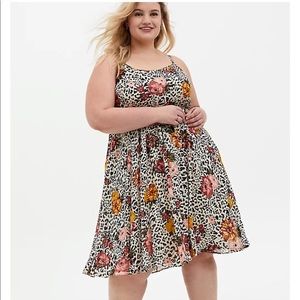 Torrid Light Stone Grey Leopard Chiffon MIDI Dress